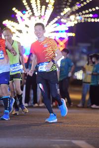 BIB: 8977
                            <button type="button" onclick="openModal(23053951)" class="btn btn-primary btn-sm float-right btn-popup" data-toggle="modal" data-target=".modal-high-quality">
                        <i class="fas fa-shopping-cart"></i> Add to Cart
                    </button>
                                            <button type="button" onclick="isThisMe(23053951, true)" class="btn btn-success btn-sm float-right btn-popup btn-isme hidden" data-toggle="tooltip" data-placement="bottom" title="นี่คือรูปของคุณใช่ไหม คลิกที่นี่เพื่อเอาเข้าอัลบั้ม">
                        <i class="fas fa-plus"></i> Add to album
                    </button>
                    <button type="button" onclick="isThisMe(23053951, false)" class="btn btn-warning btn-sm float-right btn-popup btn-isnotme hidden">
                        <i class="fas fa-ban"></i> Remove from album
                    </button>